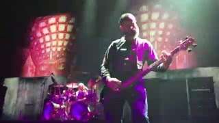 Tool quotParabolaquot  Justin Chancellor plays Bass Solo [upl. by Froemming]