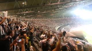 Torcida Galo cantando hino final libertadores [upl. by Ruthe764]