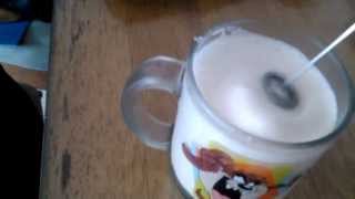 Aerolatte Review Frothing Cold Milk In Under 1 Minute [upl. by Hsakaa669]